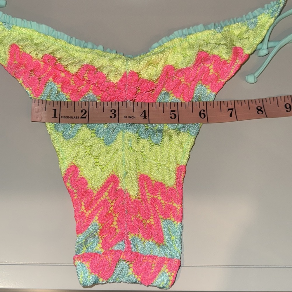 Victoria’s Secret Colorful Chevron Bikini Set, Size M - Picture 8 of 10